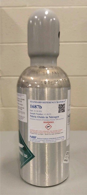 SRM 1687b 氮氣中的一氧化氮(公稱量-物質(zhì)分?jǐn)?shù)1000毫微升/摩爾)標(biāo)準(zhǔn)品